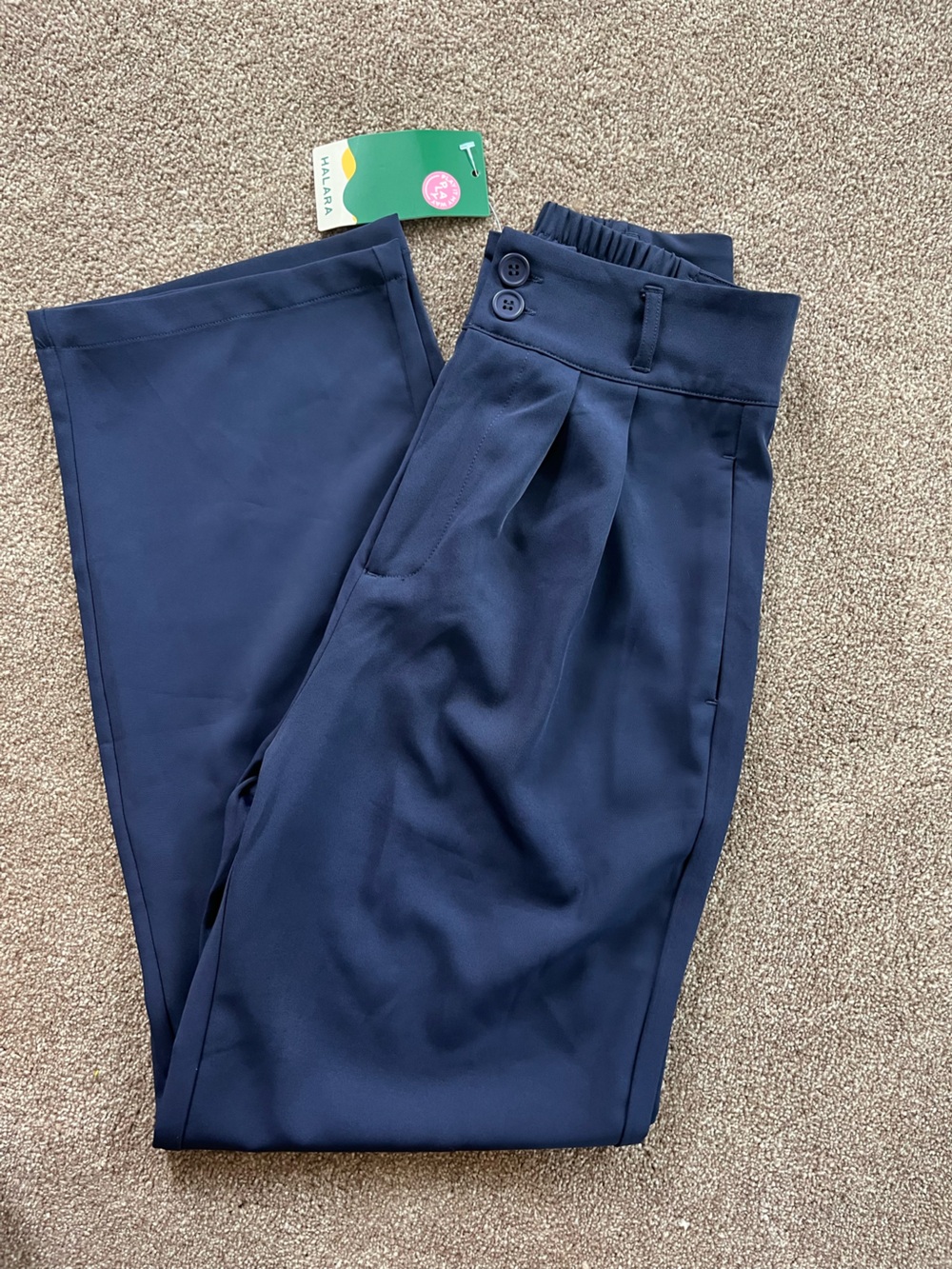 Halara NWT pants
